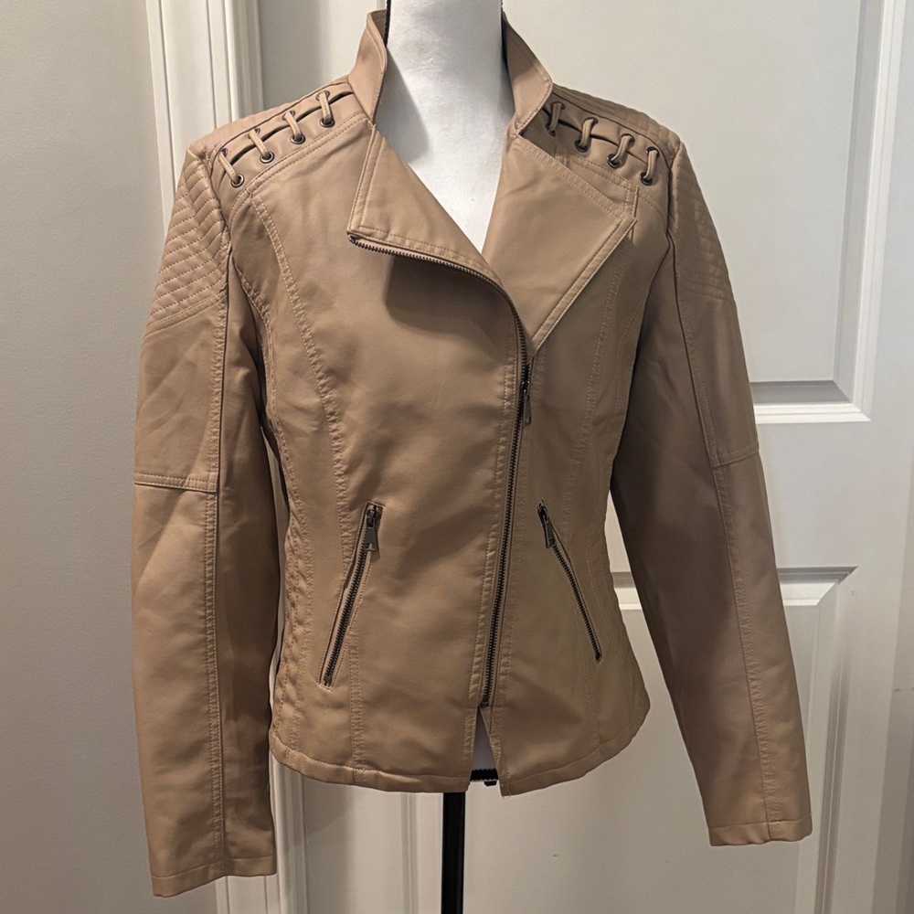 Elegant Tan fitted Faux Leather Jacket for Women